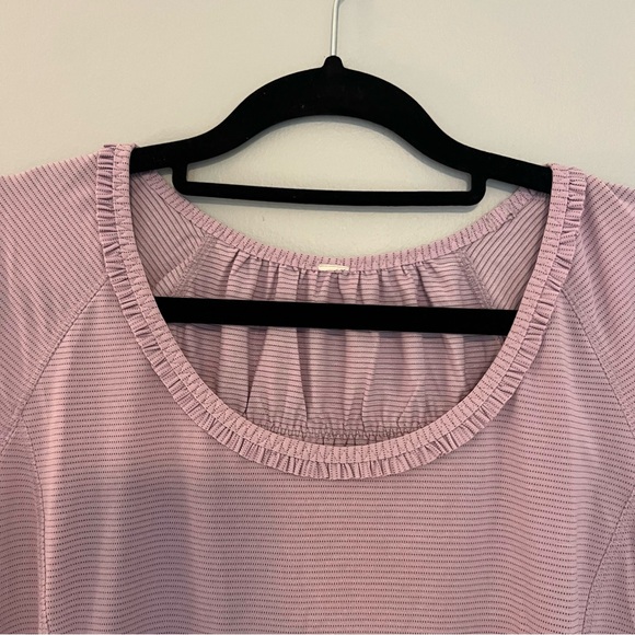 lululemon Run Wild Short Sleeve Tech Shirt - Picture 7 of 11